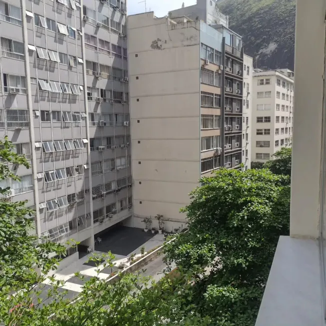 Foto 1 de Apartamento com 3 Quartos à venda, 125m² em Copacabana, Rio de Janeiro