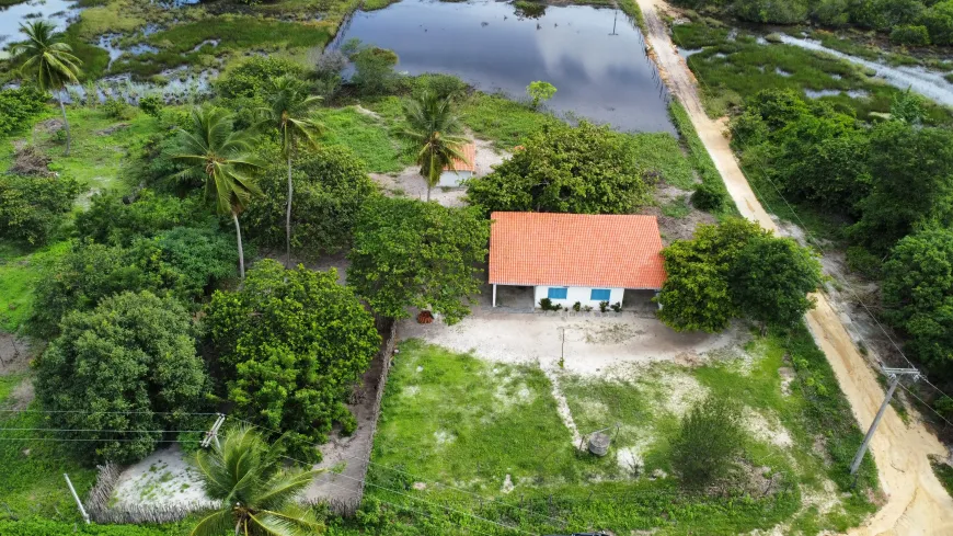 Foto 1 de Fazenda/Sítio com 1 Quarto à venda, 10000m² em Sucatinga, Beberibe