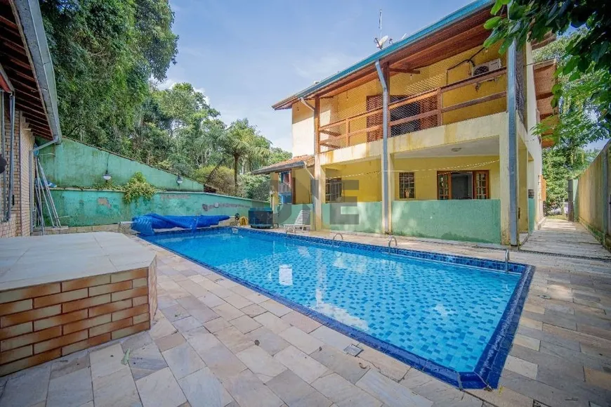 Foto 1 de Casa de Condomínio com 4 Quartos à venda, 358m² em Condomínio Vila Verde, Itapevi