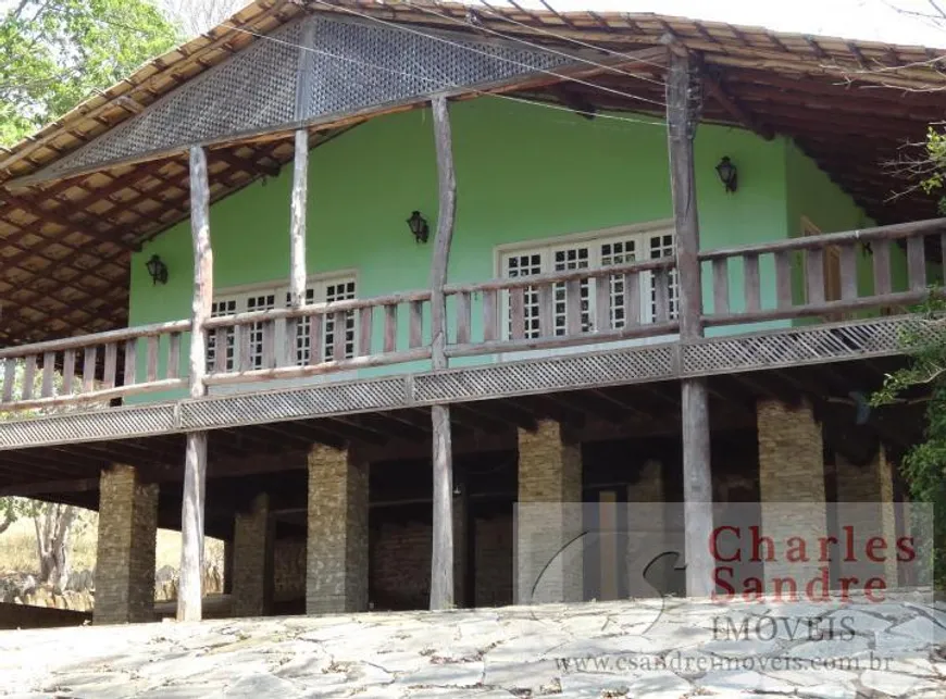 Foto 1 de Fazenda/Sítio com 3 Quartos à venda, 51m² em Zona Rural, Cocalzinho de Goiás