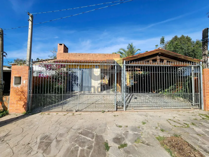 Foto 1 de Casa com 4 Quartos para alugar, 211m² em Laranjal, Pelotas