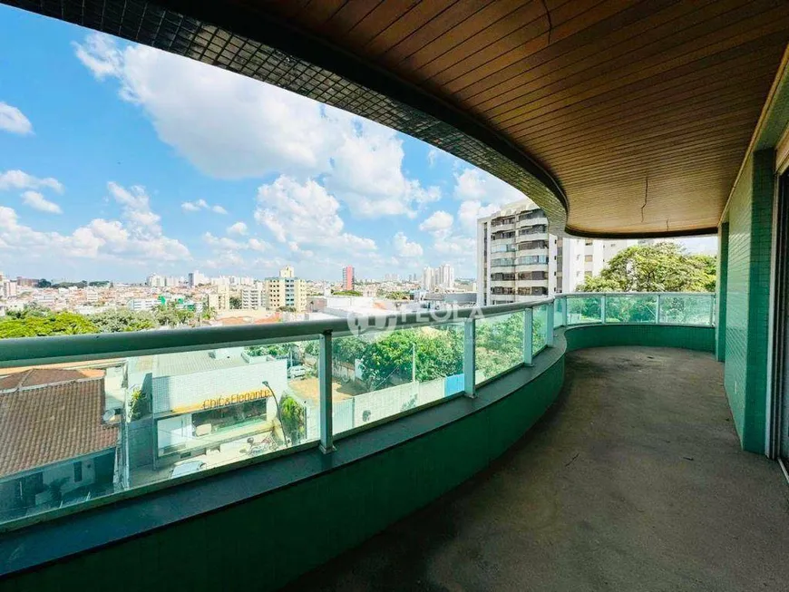 Foto 1 de Apartamento com 3 Quartos à venda, 250m² em Jardim Girassol, Americana