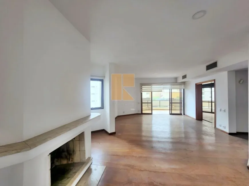 Foto 1 de Apartamento com 3 Quartos para venda ou aluguel, 394m² em Itaim Bibi, São Paulo