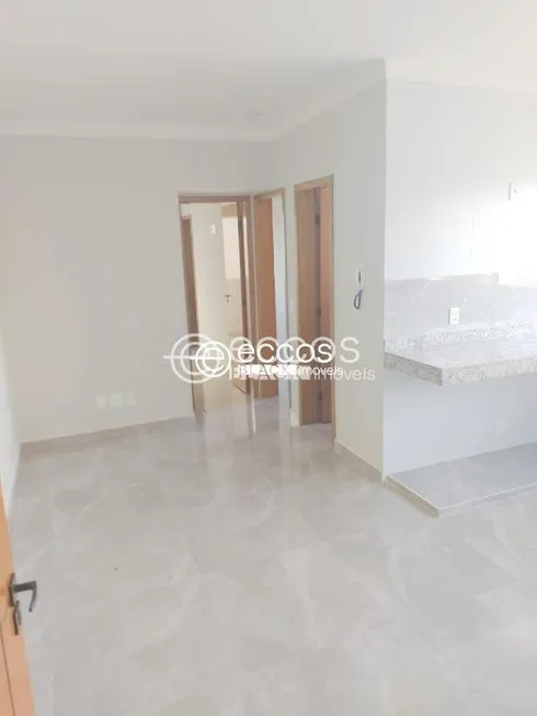 Foto 1 de Apartamento com 2 Quartos à venda, 52m² em Alto Umuarama, Uberlândia