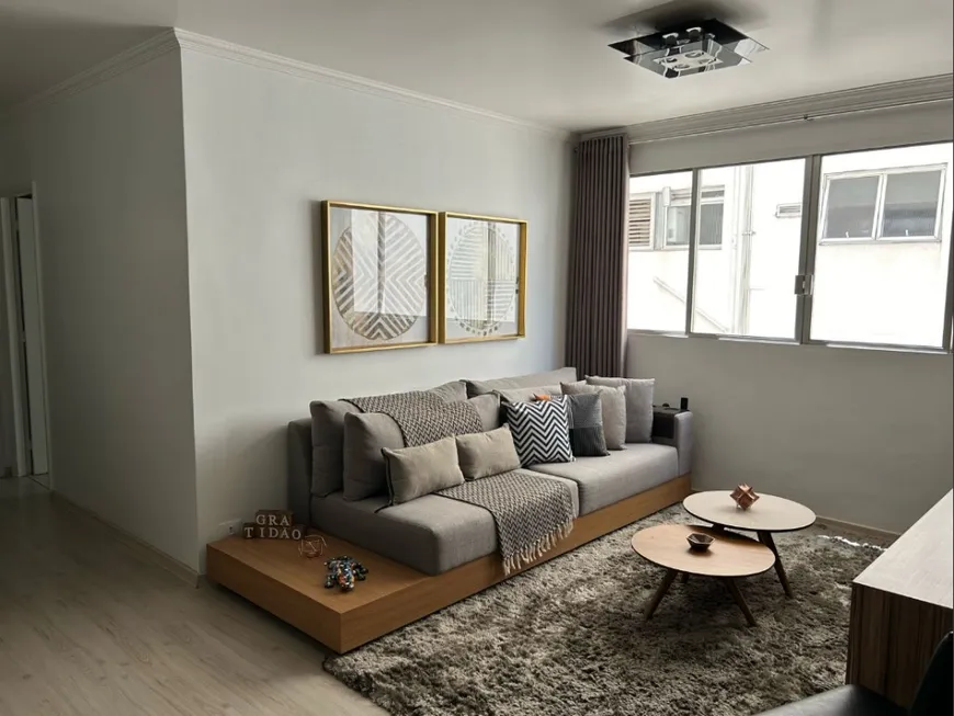 Foto 1 de Apartamento com 2 Quartos à venda, 68m² em Cerqueira César, São Paulo