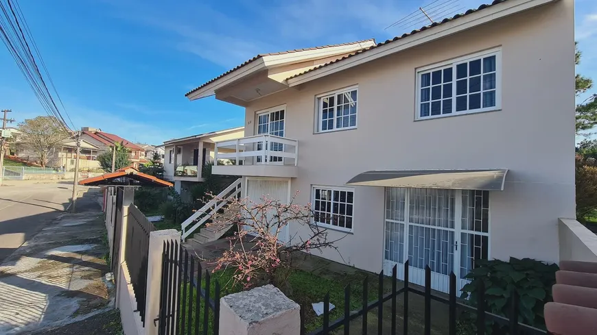 Foto 1 de Casa com 3 Quartos à venda, 150m² em Centro, Jaraguá do Sul