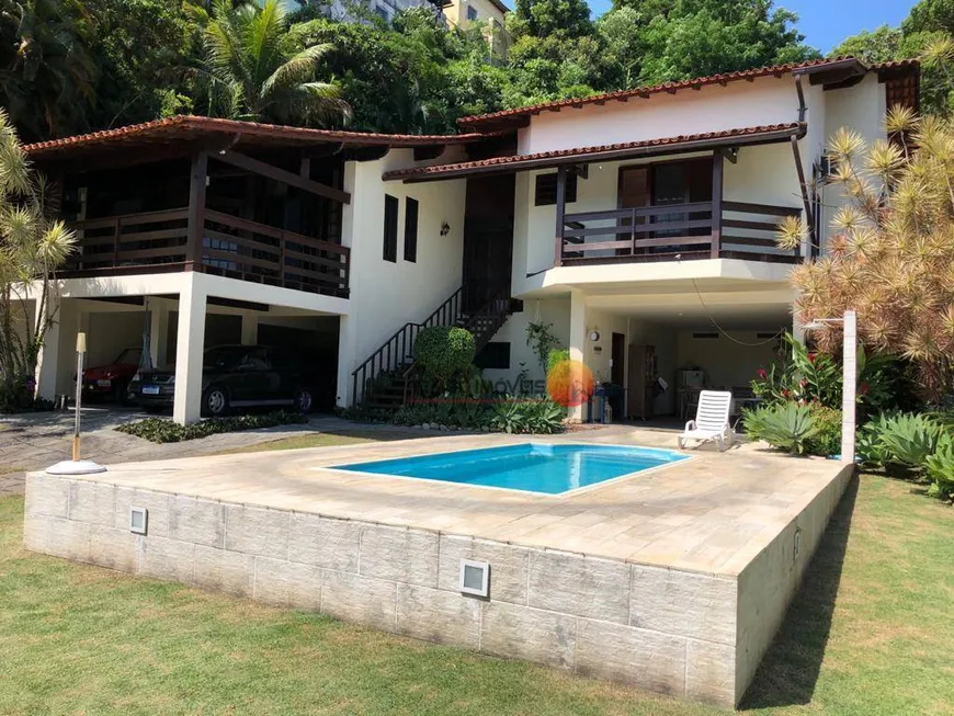 Foto 1 de Casa com 5 Quartos à venda, 304m² em Badu, Niterói