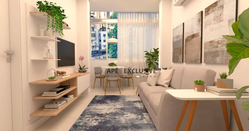 Foto 1 de Apartamento com 2 Quartos à venda, 55m² em Copacabana, Rio de Janeiro