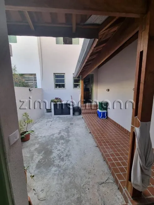 Foto 1 de Casa com 3 Quartos à venda, 117m² em Pinheiros, São Paulo