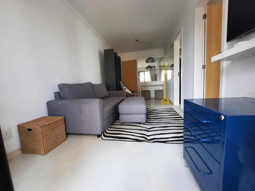 Foto 1 de Apartamento com 1 Quarto à venda, 42m² em Morumbi, São Paulo