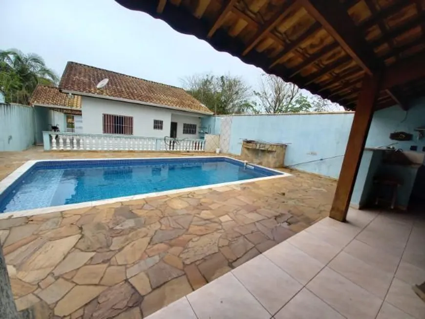 Foto 1 de Casa com 2 Quartos à venda, 106m² em Jamaica, Itanhaém