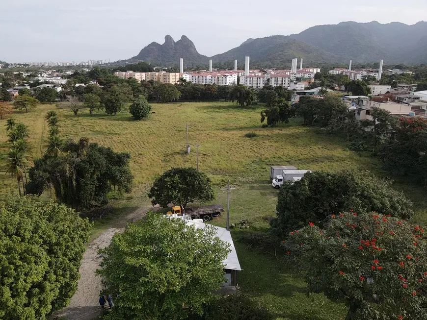 Foto 1 de Apartamento com 2 Quartos à venda, 40m² em Taquara, Rio de Janeiro