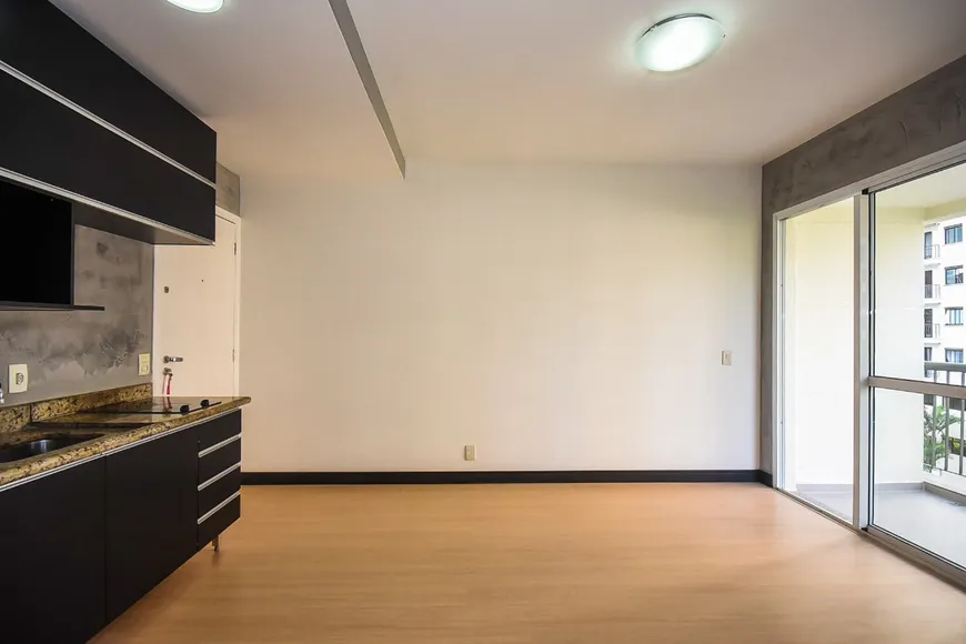 Foto 1 de Apartamento com 1 Quarto à venda, 34m² em Morumbi, São Paulo