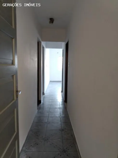 Foto 1 de Casa com 2 Quartos para alugar, 80m² em Jardim Elvira, Osasco