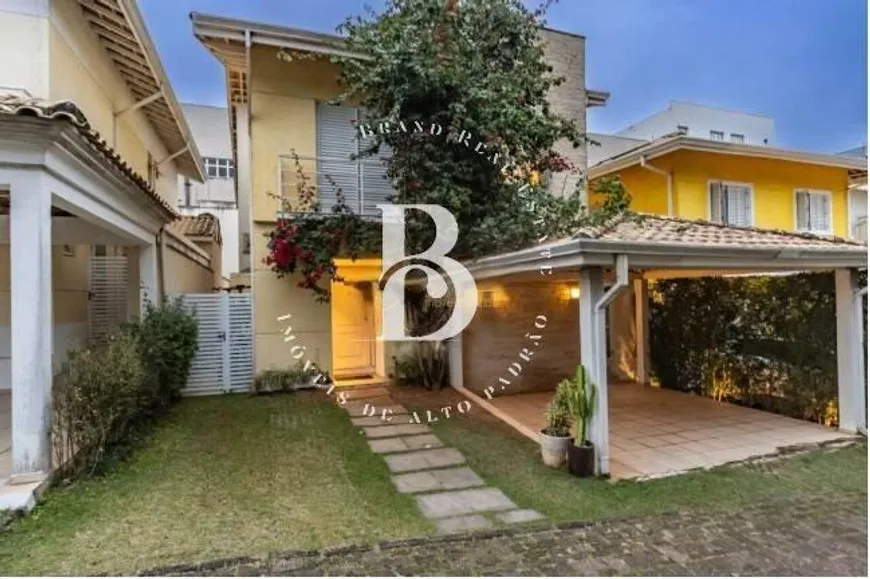 Foto 1 de Casa de Condomínio com 4 Quartos à venda, 190m² em Chácara Monte Alegre, São Paulo