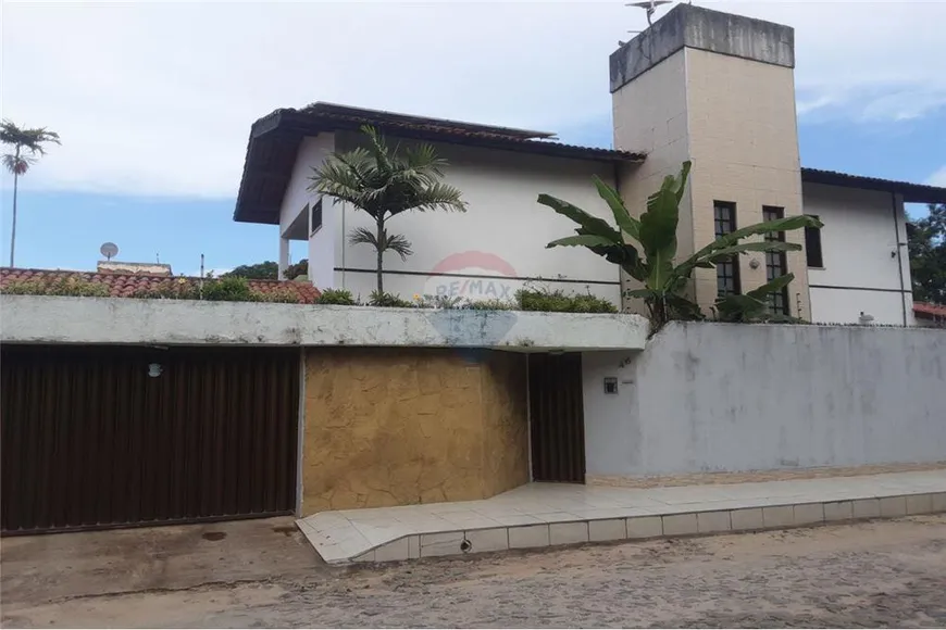 Foto 1 de Casa com 5 Quartos à venda, 246m² em Engenheiro Luciano Cavalcante, Fortaleza