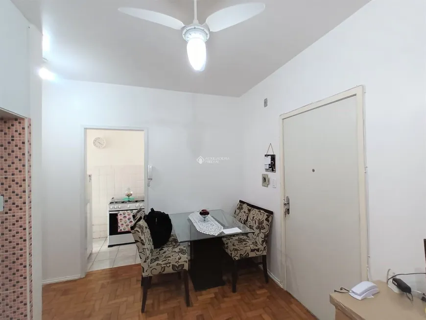 Foto 1 de Apartamento com 1 Quarto à venda, 35m² em Menino Deus, Porto Alegre