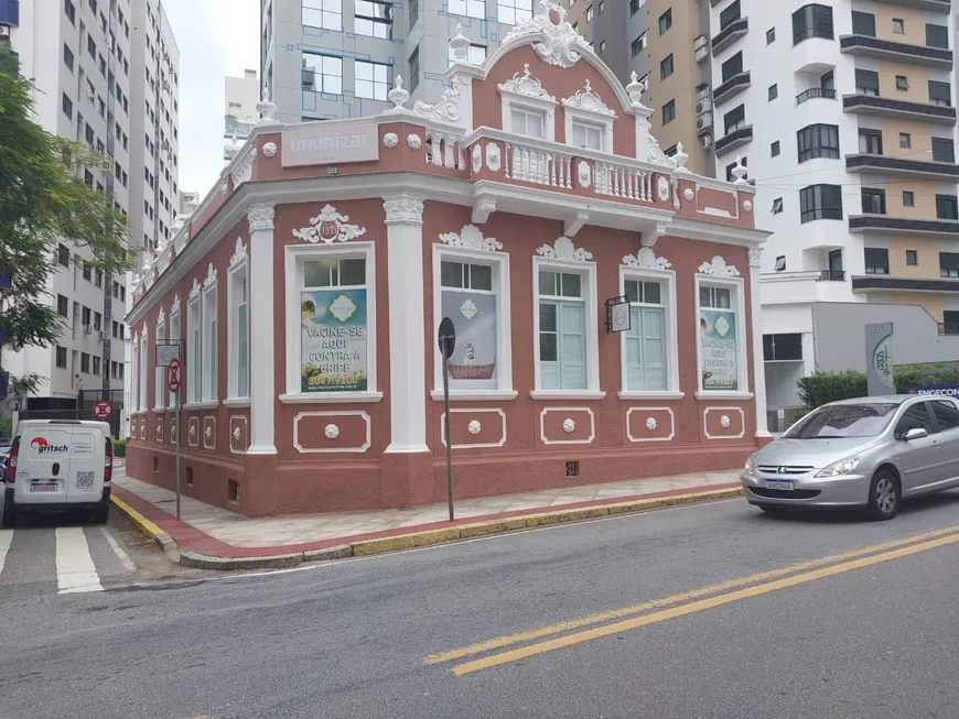 Foto 1 de Imóvel Comercial com 6 Quartos à venda, 287m² em Centro, Florianópolis