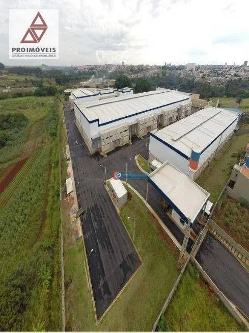 Foto 1 de Galpão/Depósito/Armazém para alugar, 700m² em Jardim Thelja, Americana