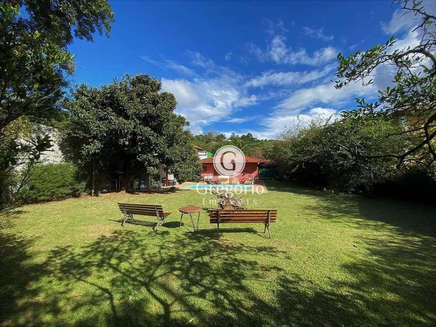 Foto 1 de Casa com 3 Quartos à venda, 285m² em Chacara Vale do Rio Cotia, Carapicuíba