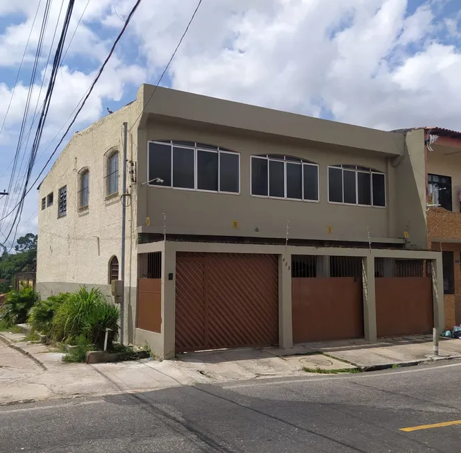 Foto 1 de Sobrado com 4 Quartos à venda, 330m² em Curió-utinga, Belém