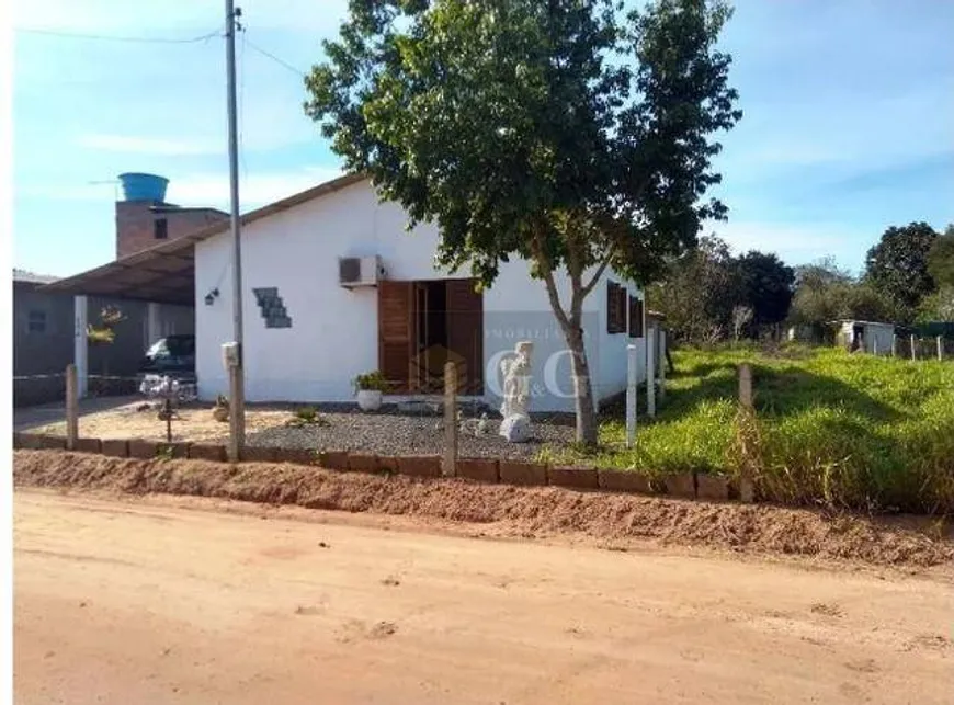 Foto 1 de Casa com 2 Quartos à venda, 48m² em Águas Claras, Viamão