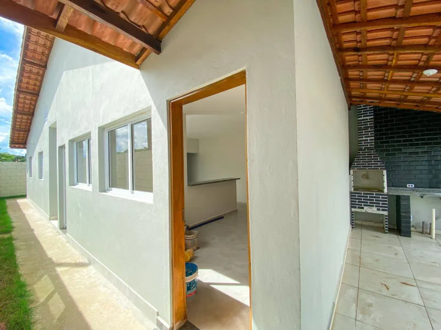 Foto 1 de Casa com 2 Quartos à venda, 54m² em , Itanhaém