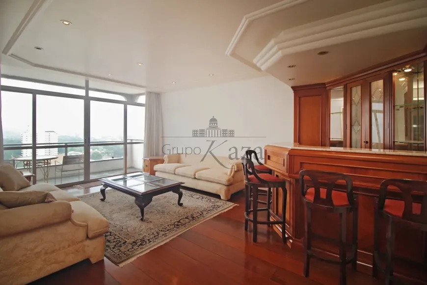 Foto 1 de Apartamento com 3 Quartos para venda ou aluguel, 182m² em Brooklin, São Paulo
