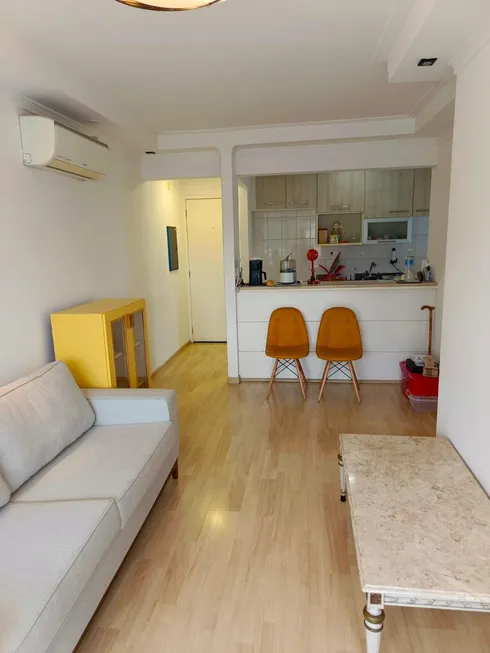 Foto 1 de Apartamento com 2 Quartos à venda, 56m² em Vila Anglo Brasileira, São Paulo