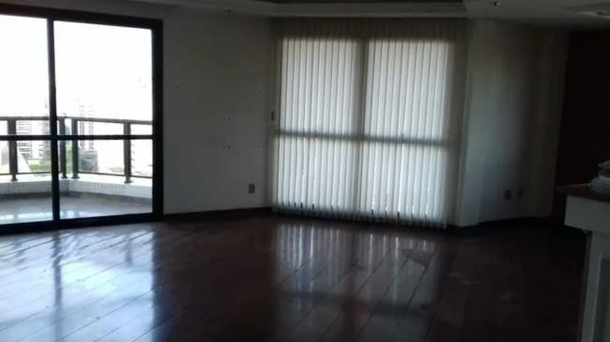 Foto 1 de Apartamento com 3 Quartos à venda, 170m² em Santo Antônio, São Caetano do Sul