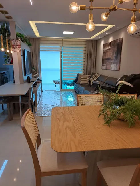 Foto 1 de Apartamento com 2 Quartos à venda, 102m² em Agronômica, Florianópolis