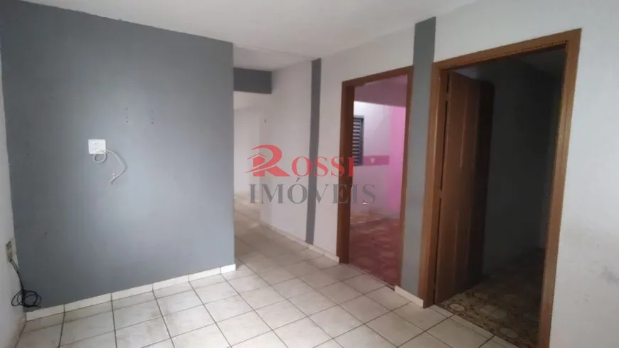 Foto 1 de Casa com 2 Quartos à venda, 63m² em Jardim Rio Claro, Rio Claro