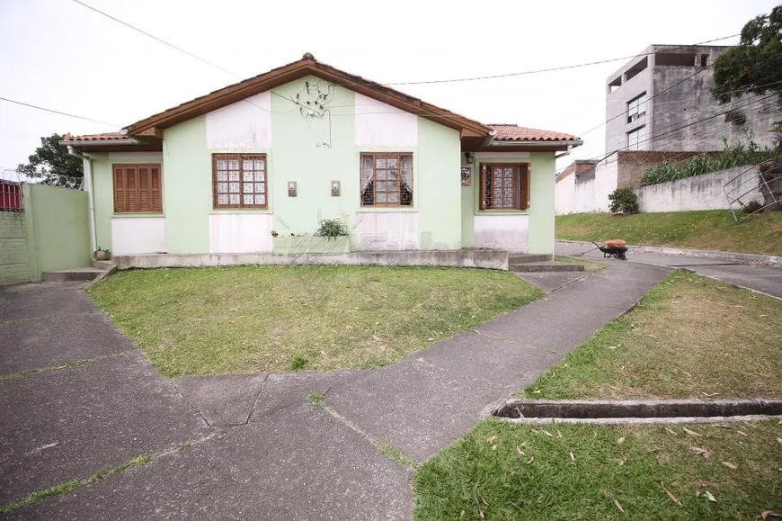 Foto 1 de Casa de Condomínio com 2 Quartos para alugar, 59m² em Fragata, Pelotas