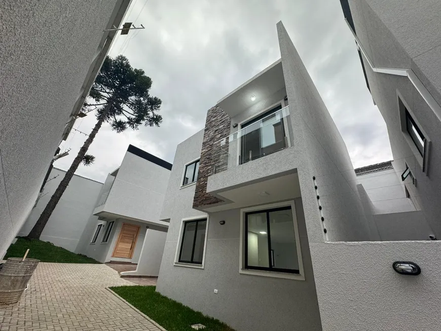Foto 1 de Sobrado com 3 Quartos à venda, 116m² em Santa Felicidade, Curitiba