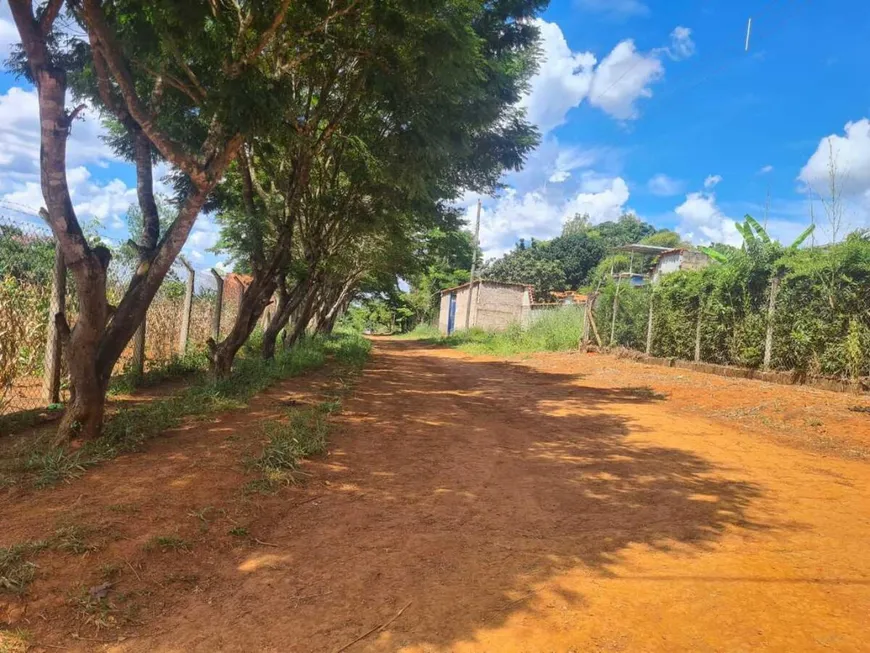 Foto 1 de Lote/Terreno à venda, 750m² em Recando do Lago Azul, Mateus Leme