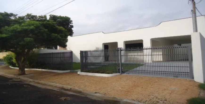 Foto 1 de Casa com 4 Quartos à venda, 295m² em Parque Santa Mônica, São Carlos