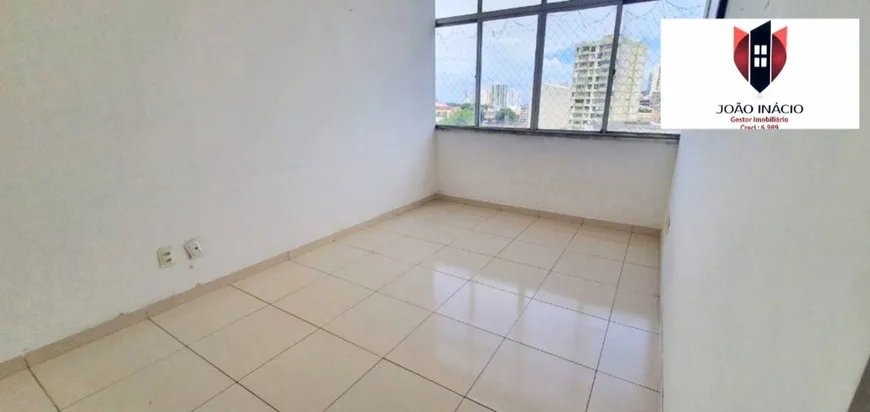 Foto 1 de Apartamento com 3 Quartos à venda, 79m² em Politeama, Salvador
