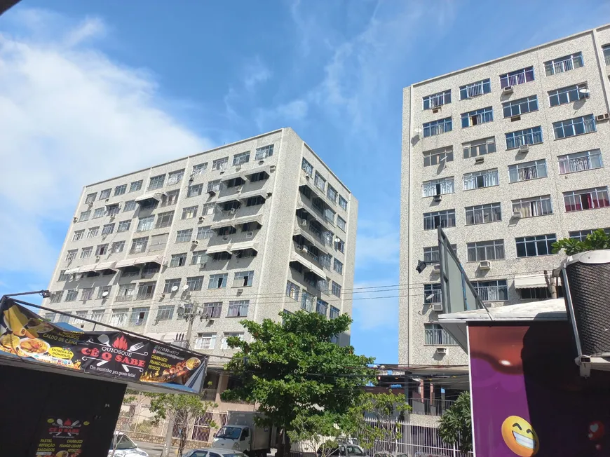 Foto 1 de Apartamento com 2 Quartos à venda, 60m² em Olaria, Rio de Janeiro