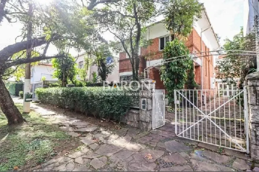 Foto 1 de Sobrado com 3 Quartos à venda, 439m² em Jardim Paulista, São Paulo