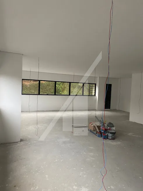 Foto 1 de Sala Comercial para venda ou aluguel, 94m² em Garcia, Blumenau