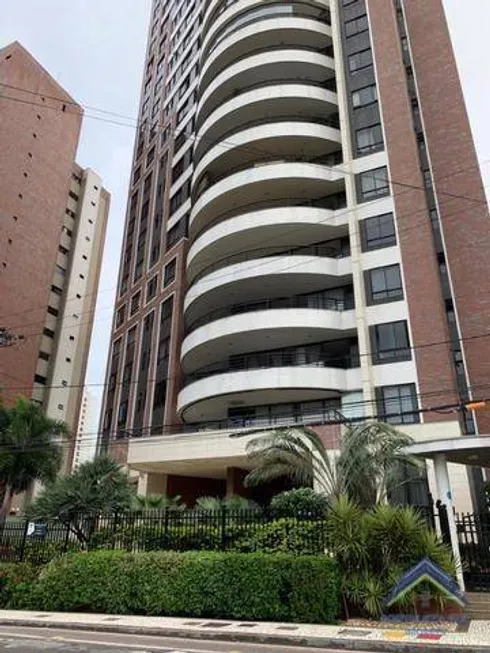 Foto 1 de Apartamento com 4 Quartos à venda, 253m² em Meireles, Fortaleza