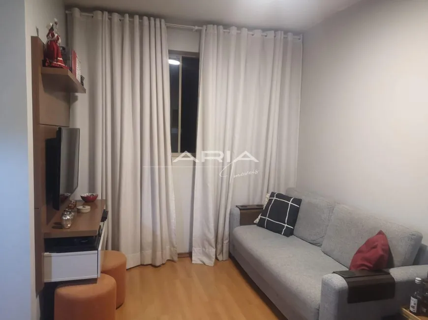 Foto 1 de Apartamento com 3 Quartos à venda, 67m² em Parque Residencial Alcântara , Londrina