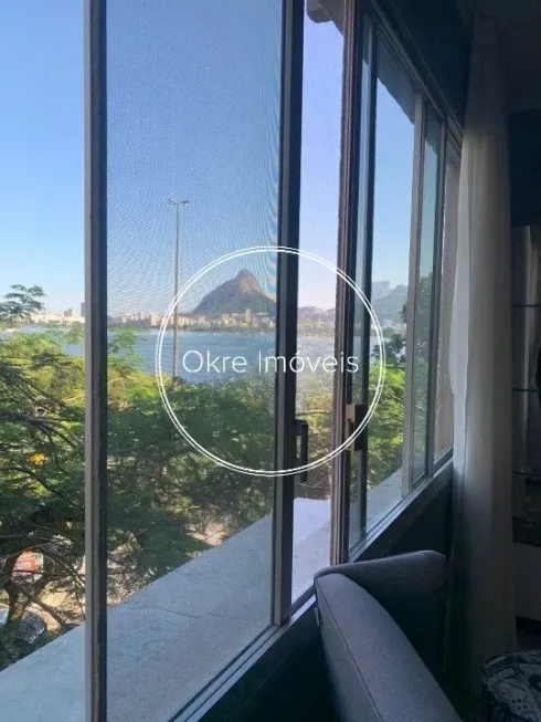 Foto 1 de Apartamento com 3 Quartos à venda, 89m² em Lagoa, Rio de Janeiro