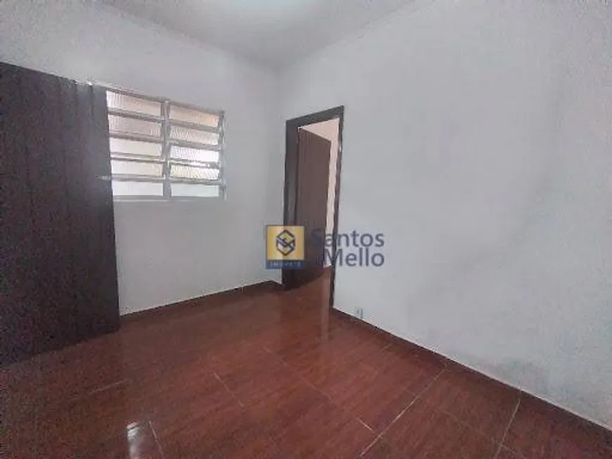 Foto 1 de Casa com 1 Quarto para alugar, 60m² em Jardim Santo Alberto, Santo André