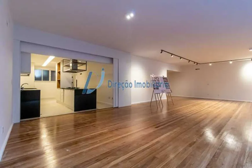 Foto 1 de Apartamento com 4 Quartos à venda, 330m² em Copacabana, Rio de Janeiro