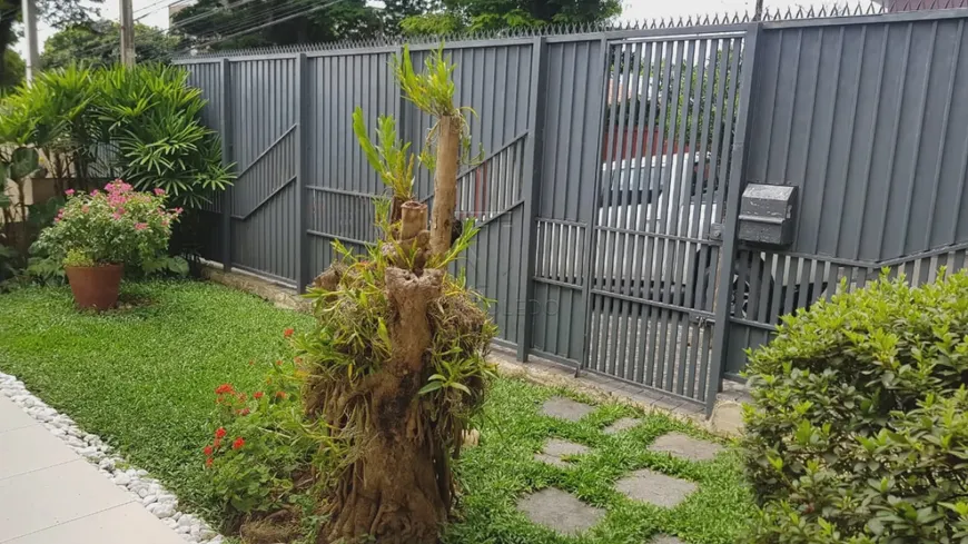 Foto 1 de Casa com 3 Quartos à venda, 240m² em Vila Maria, São José dos Campos