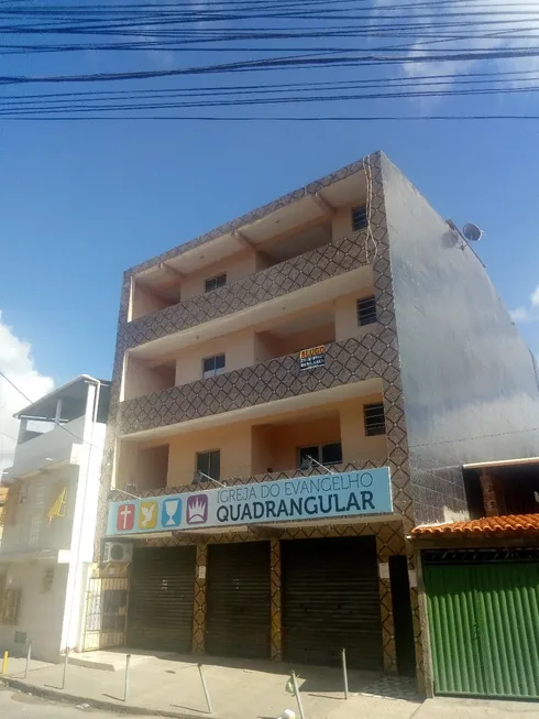 Foto 1 de Prédio Comercial com 12 Quartos à venda, 200m² em São Cristóvão, Salvador