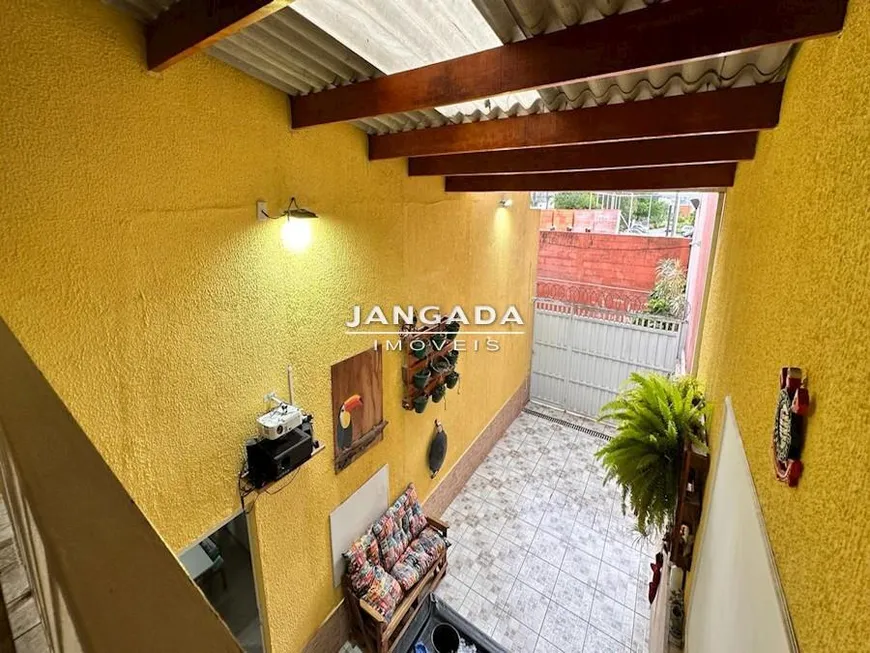 Foto 1 de Sobrado com 2 Quartos à venda, 95m² em Veloso, Osasco