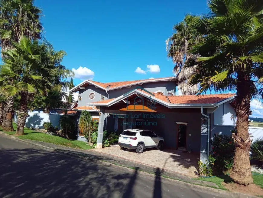 Foto 1 de Casa de Condomínio com 3 Quartos à venda, 260m² em Estância das Flores, Jaguariúna