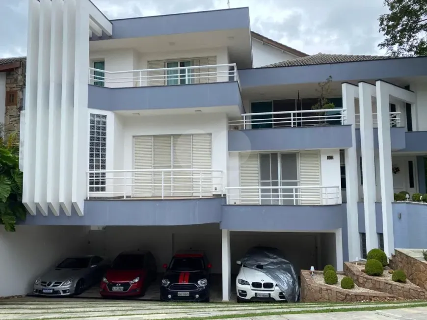 Foto 1 de Casa de Condomínio com 8 Quartos para venda ou aluguel, 1280m² em Centro, Santana de Parnaíba